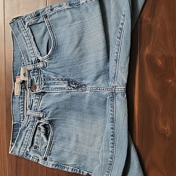 Levi's Well-Loved 515 Boot Cut Jeans, size 8 Medium, light wash - Picture 10 of 12